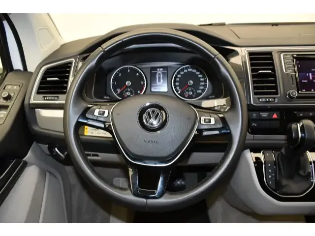 Volkswagen T6 California