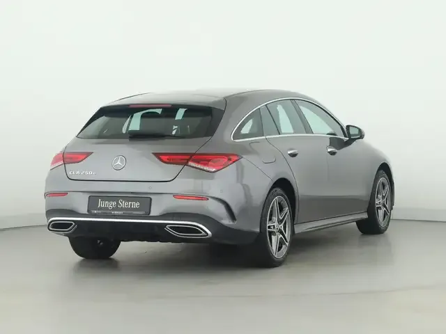 Mercedes-Benz CLA 250