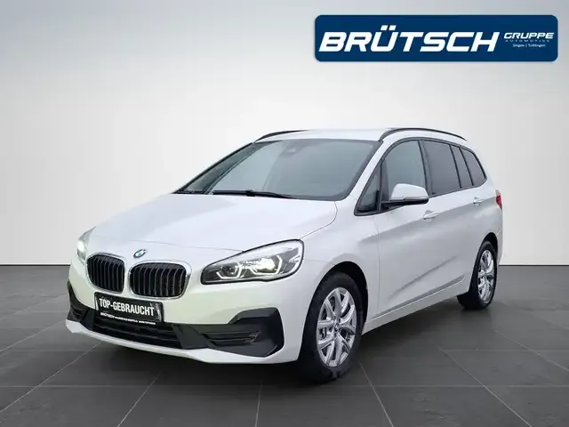 BMW 218