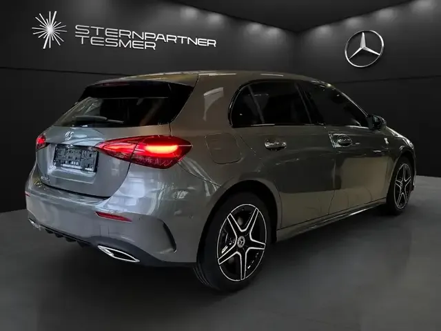 Mercedes-Benz A 250