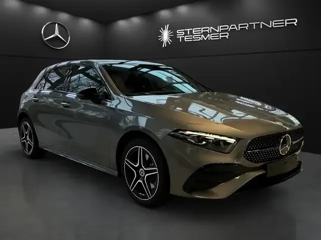 Mercedes-Benz A 250