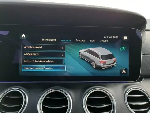 Mercedes-Benz E 220