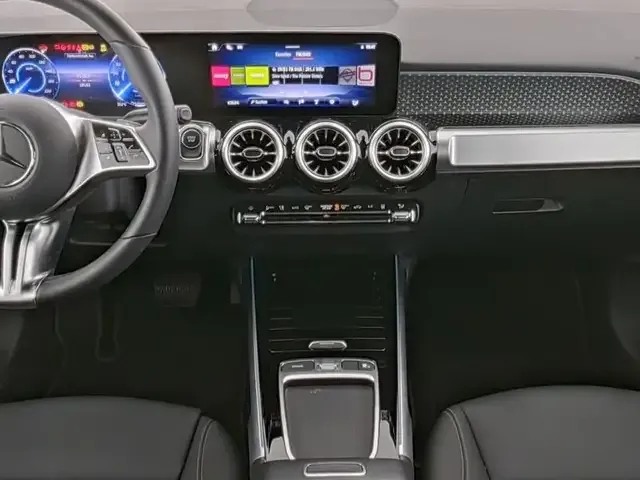 Mercedes-Benz EQB 300