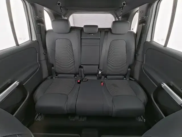 Mercedes-Benz EQB 300