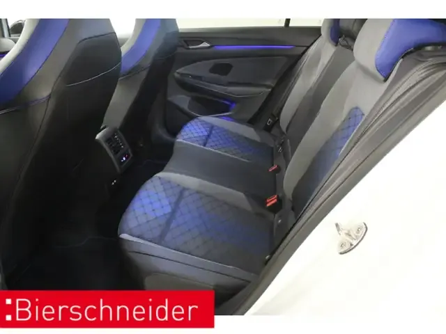 Volkswagen Golf R