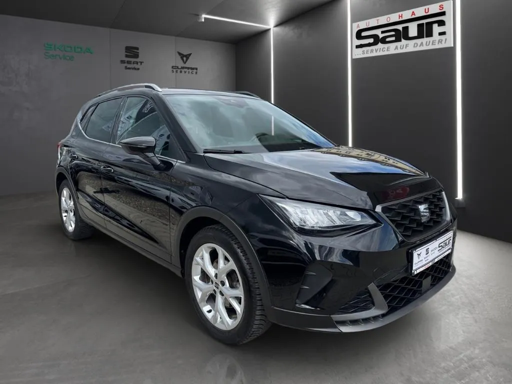 Seat Arona
