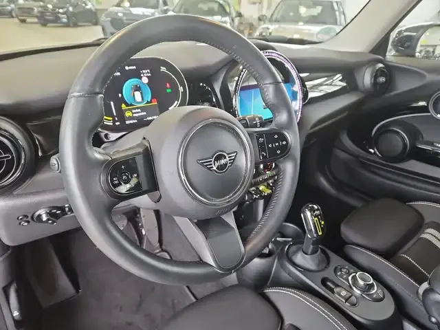 MINI Cooper SE
