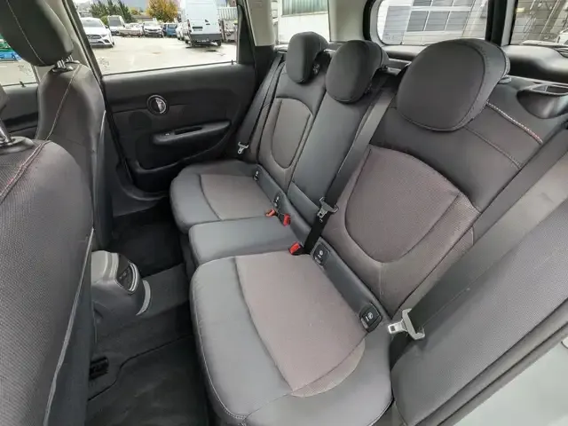 MINI Cooper SE Countryman