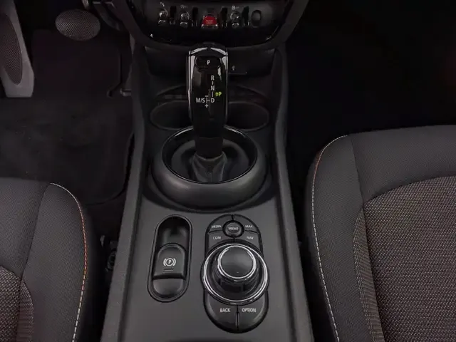 MINI Cooper SE Countryman