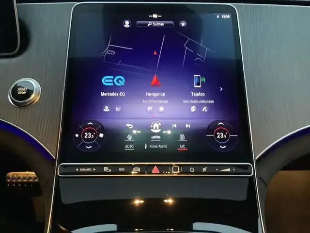 Mercedes-Benz EQE 300