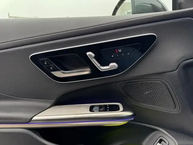 Mercedes-Benz CLE 300