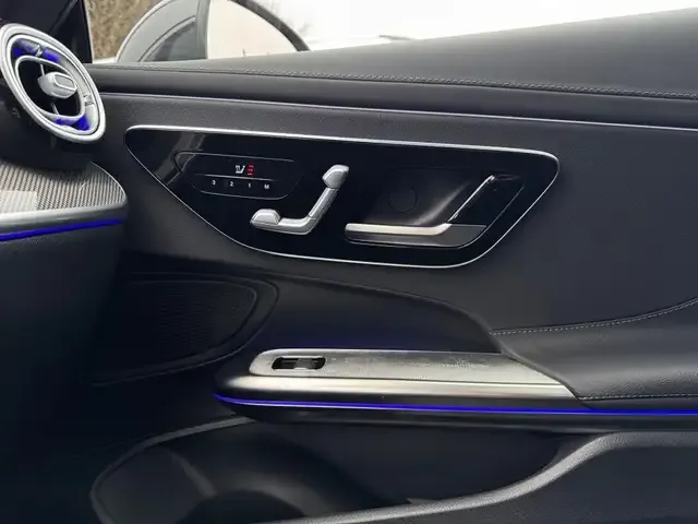 Mercedes-Benz CLE 300