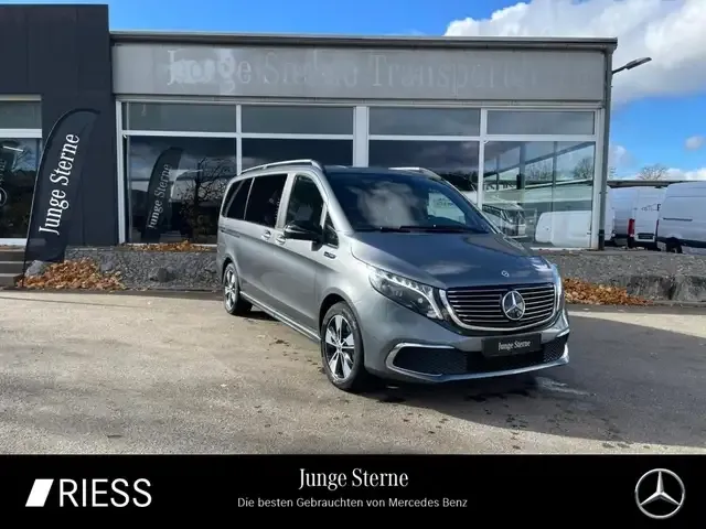 Mercedes-Benz EQV 300