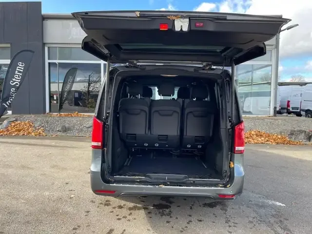 Mercedes-Benz EQV 300