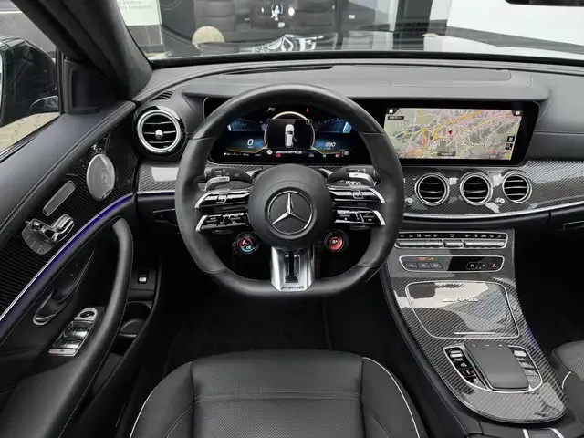 Mercedes-Benz E 63 AMG
