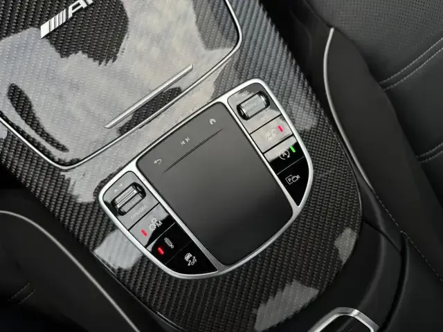 Mercedes-Benz E 63 AMG