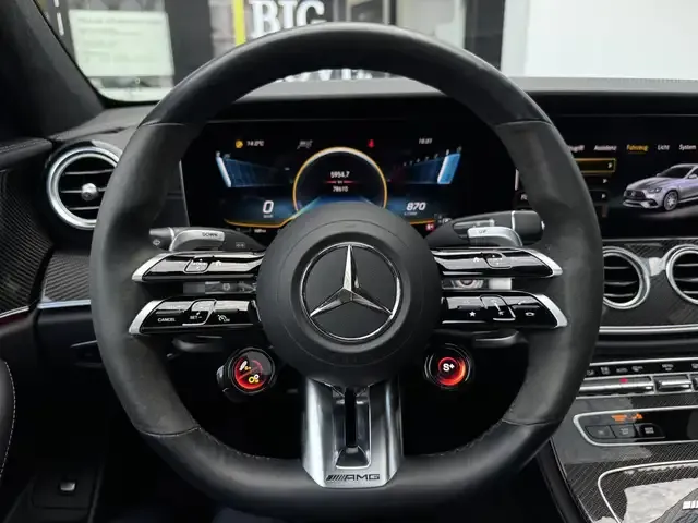 Mercedes-Benz E 63 AMG