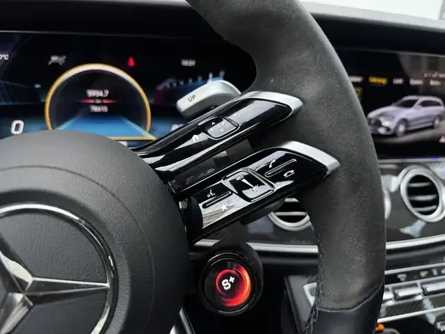 Mercedes-Benz E 63 AMG