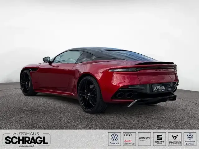 Aston Martin DBS