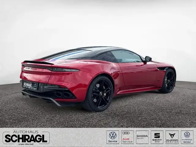 Aston Martin DBS