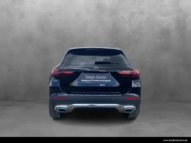 Mercedes-Benz GLA 180