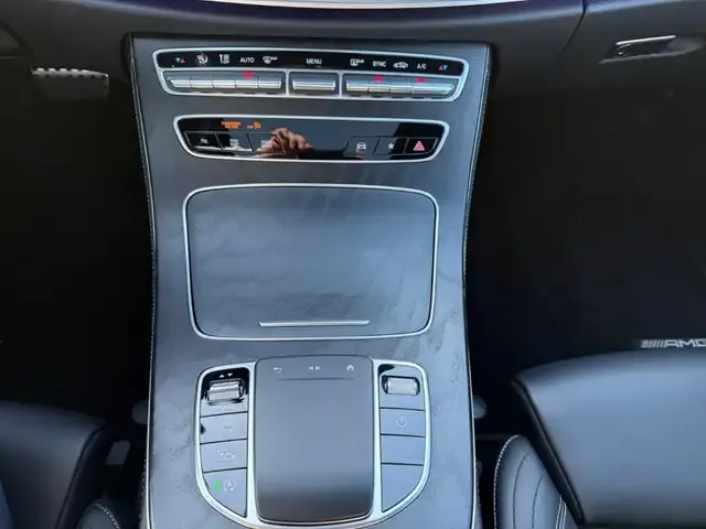 Mercedes-Benz E 400