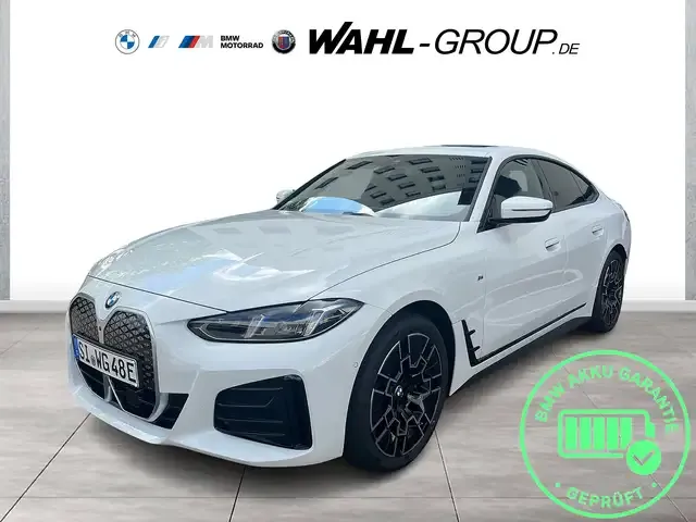 BMW i4
