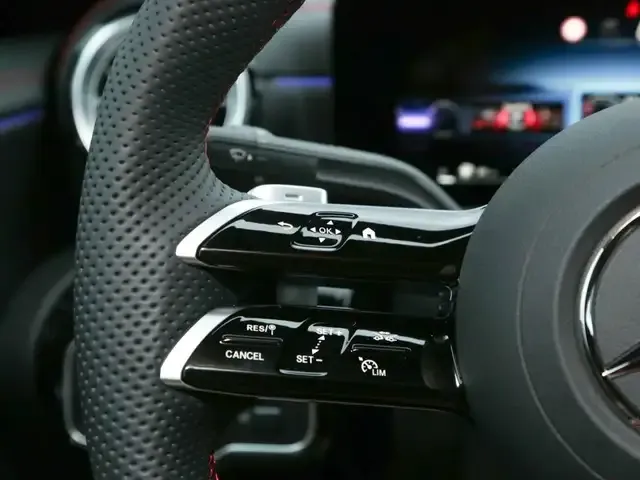 Mercedes-Benz CLA 220