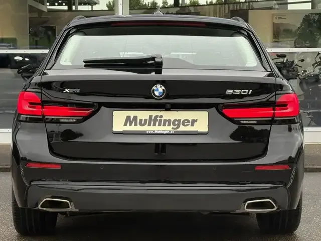 BMW 530