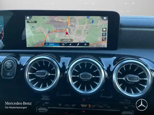 Mercedes-Benz CLA 180