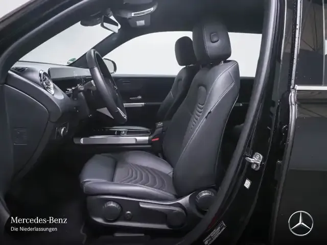 Mercedes-Benz EQB 250