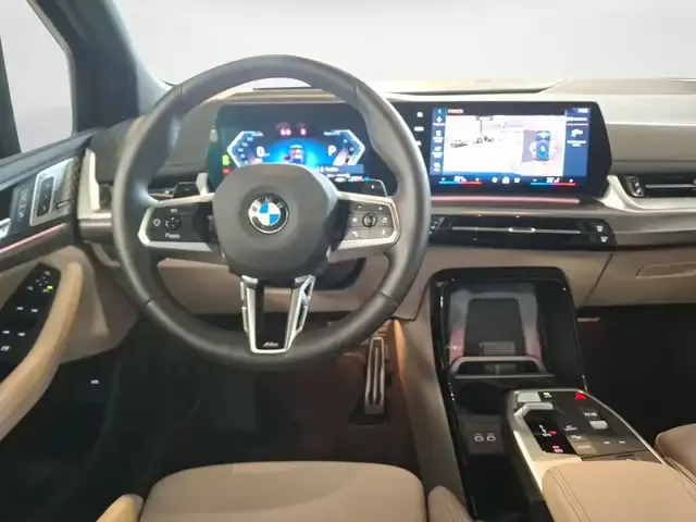 BMW 220