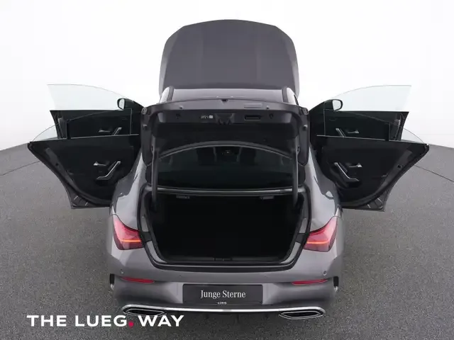 Mercedes-Benz CLA 200