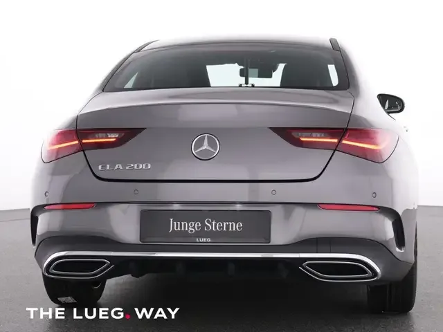 Mercedes-Benz CLA 200