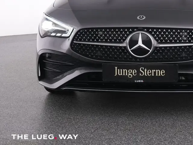 Mercedes-Benz CLA 200