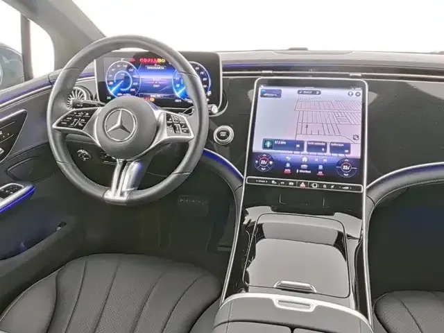 Mercedes-Benz EQE 300