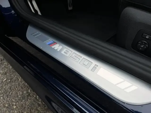 BMW M850