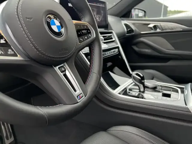 BMW M850