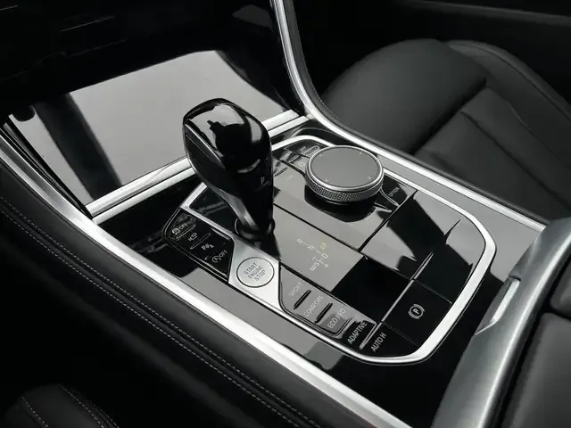 BMW M850