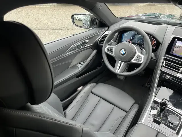 BMW M850