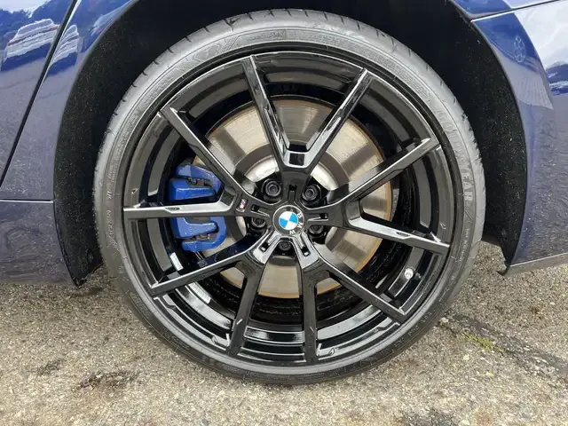 BMW M850