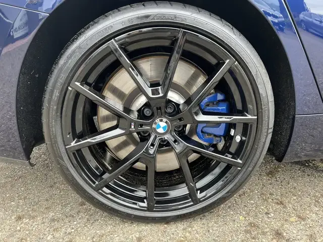 BMW M850