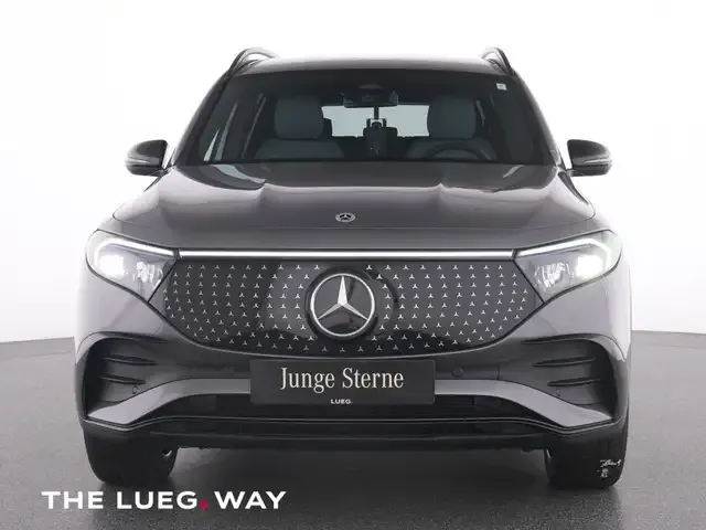Mercedes-Benz EQB 300
