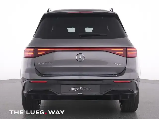 Mercedes-Benz EQB 300