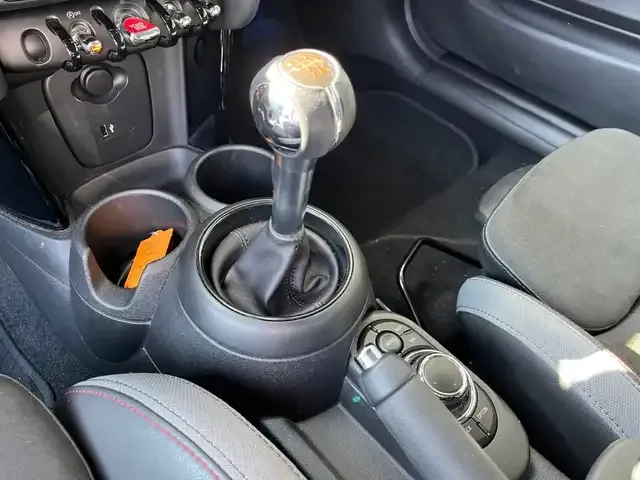 MINI John Cooper Works Cabrio