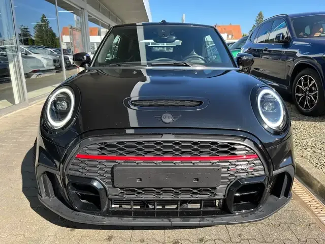 MINI John Cooper Works Cabrio