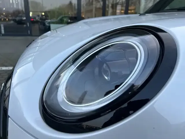 MINI Cooper SE
