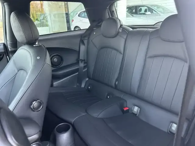 MINI Cooper SE