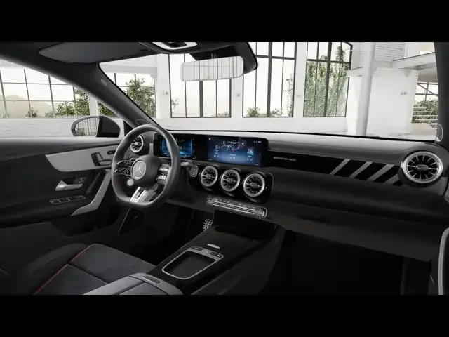 Mercedes-Benz CLA 35 AMG