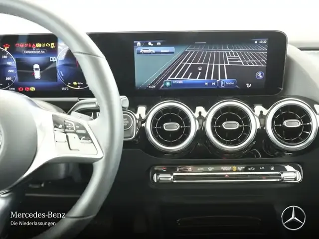 Mercedes-Benz B 250